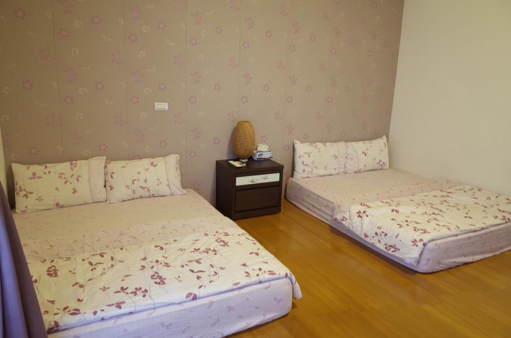 Dong Gang Li Yuan Homestay Donggang Buitenkant foto