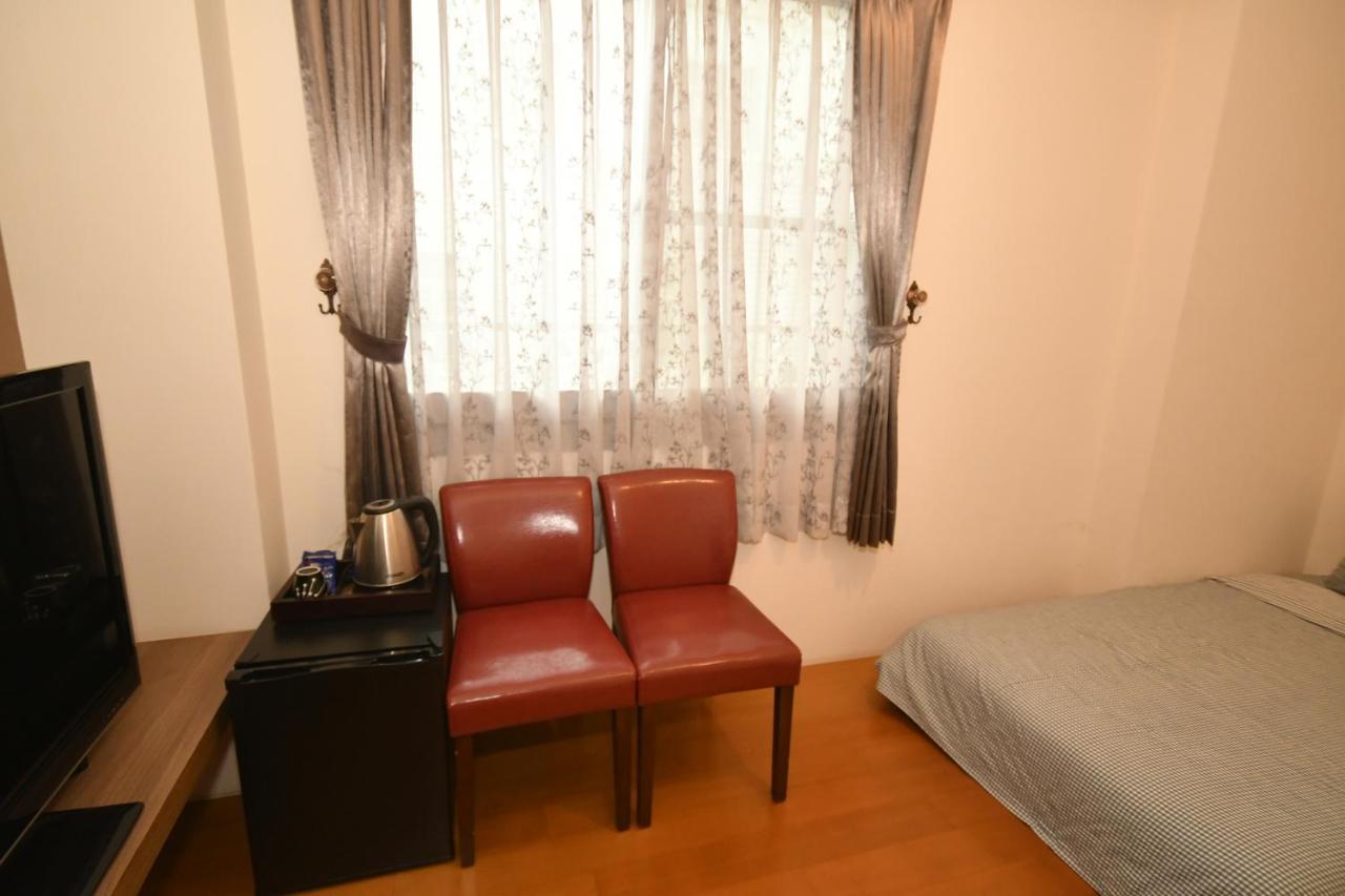 Dong Gang Li Yuan Homestay Donggang Buitenkant foto